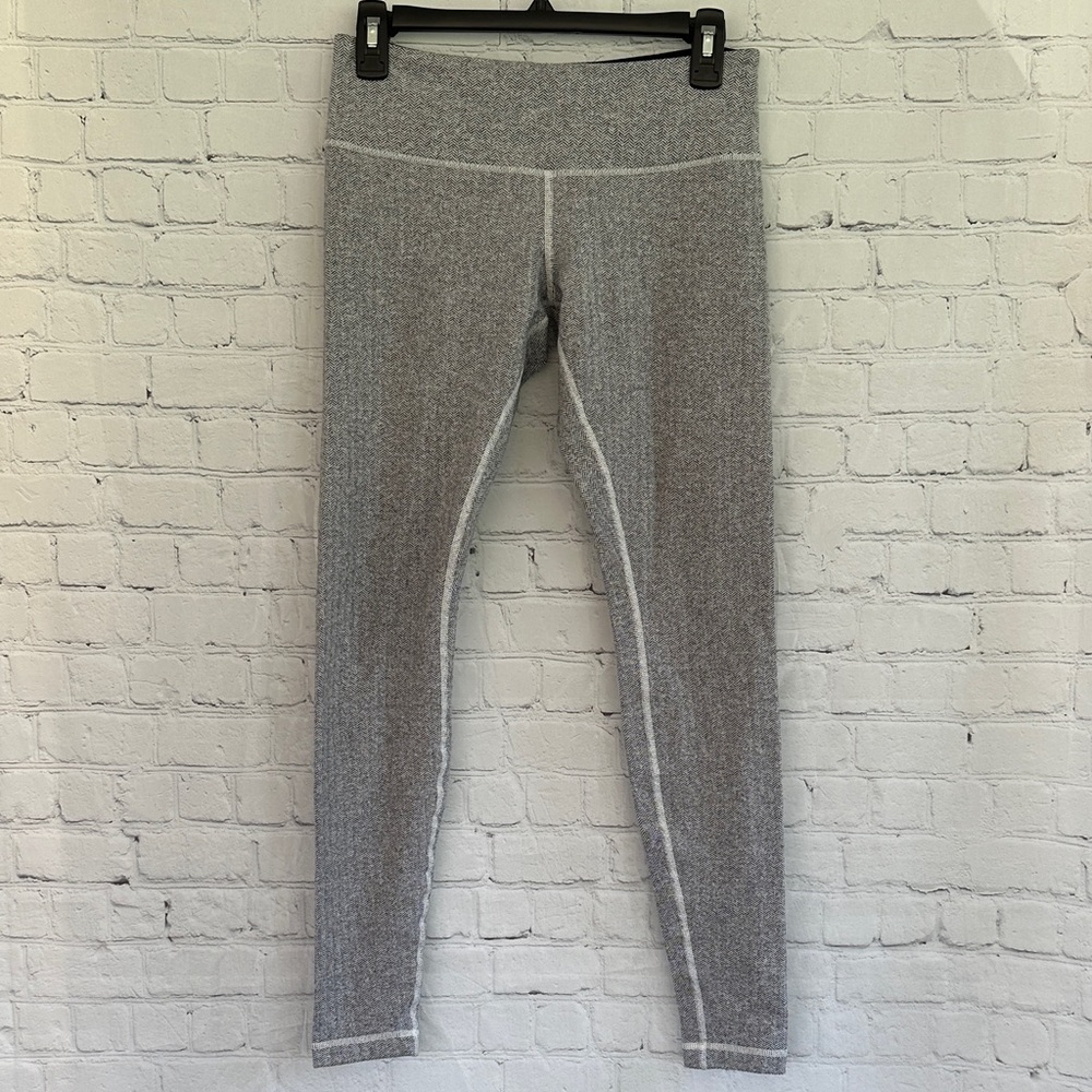 Lululemon Herringbone Gray Active Leggings